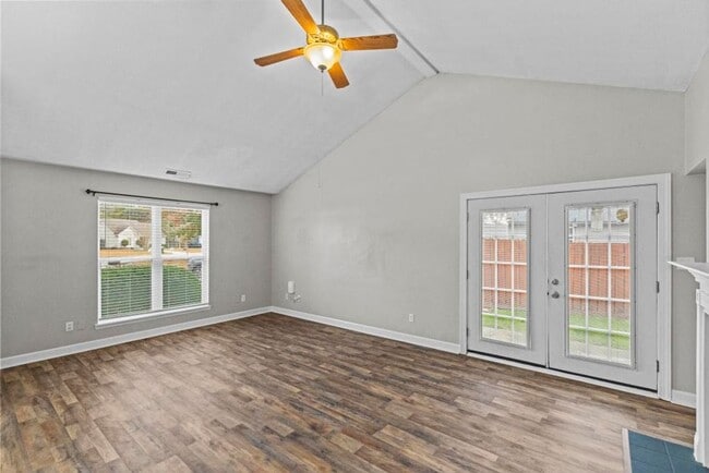 Photo - Cul-de-Sac Homesite!