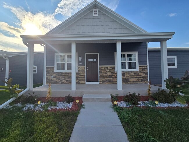 Building Photo - 257 Binsfeld St
