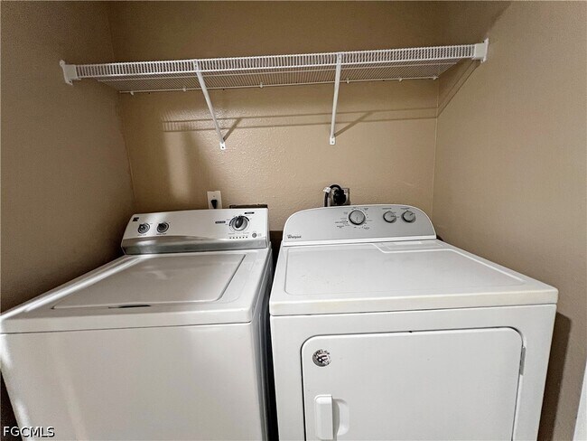 Photo - 5231 27th St SW