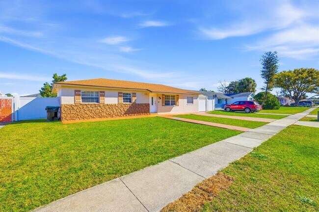 5681 Tulip Ave