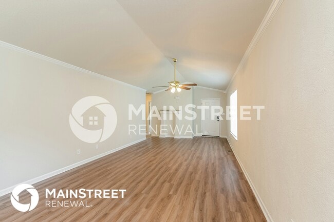 Photo - 1155 Conley St