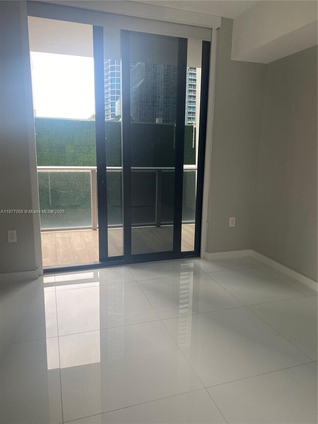 Photo - 1010 Brickell Ave Unit 1502