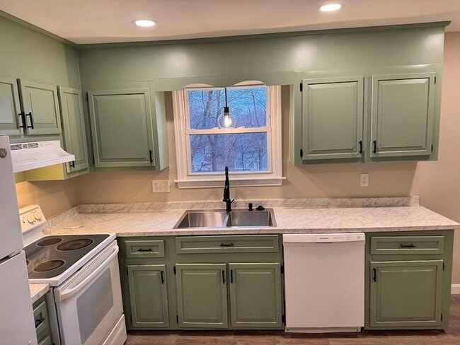 Photo - 34 Gates Ln Unit 2