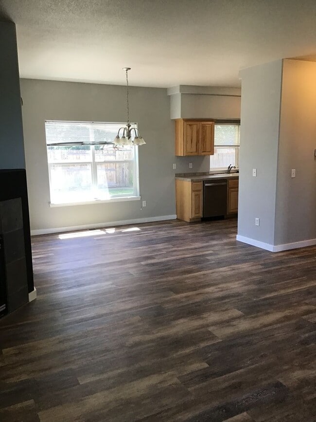 Photo - Large Home in NE Redmond