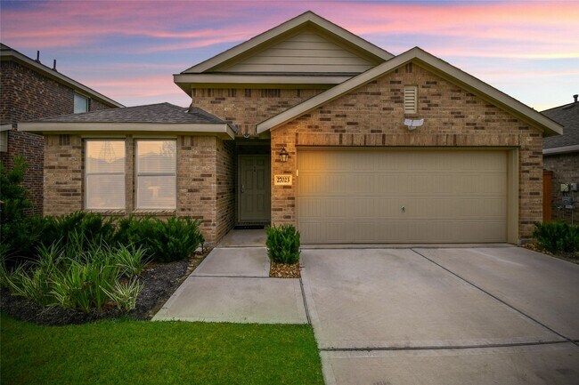 Photo - 27023 Breakaway Ln