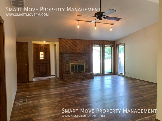 Photo - 2135 E Serene Dr