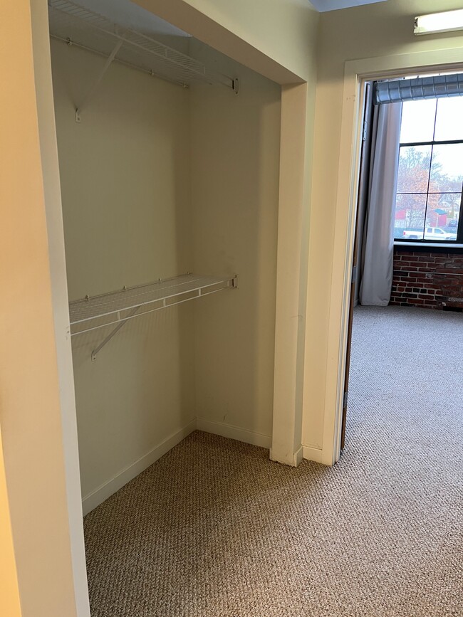 Photo - 160 Fremont St