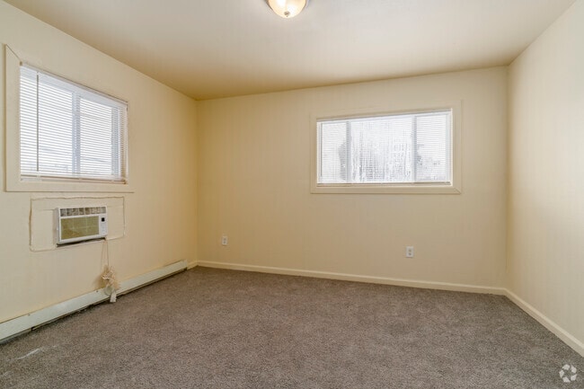 1BR, 1BA - 570SF - Unit 16 - Bedroom
