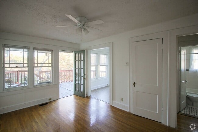 Building Photo - Ponce Properties Rental