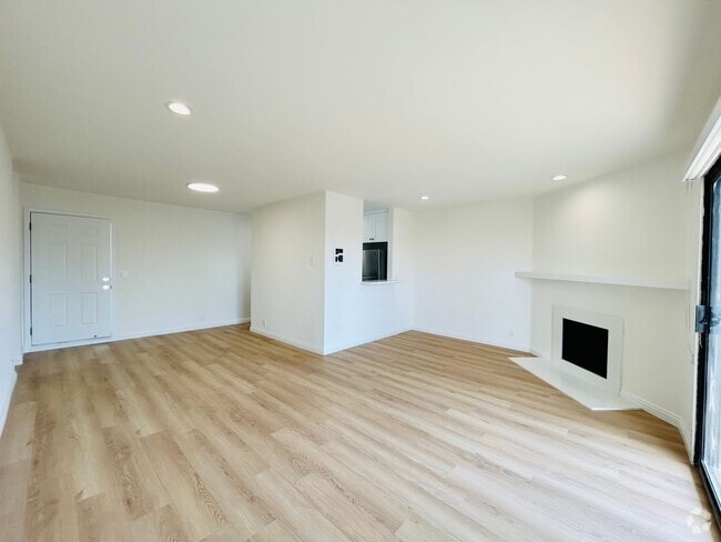 Building Photo - ven920 Unit 330 Rental