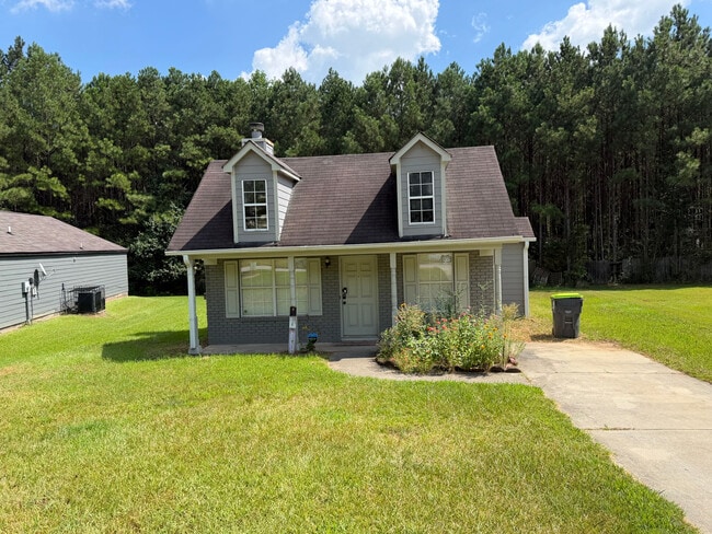 Room in House on Cypress Pointe Dr