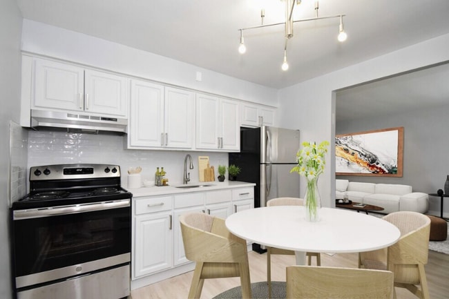 Photo - 7200 Marion Ave Unit 402