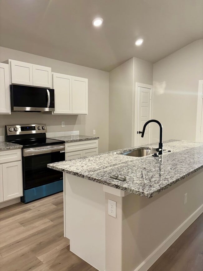 Photo - Comfort and Style Blend in Willowbend!