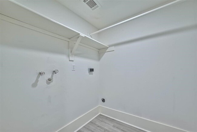 Photo - 17805 Villa Way Dr