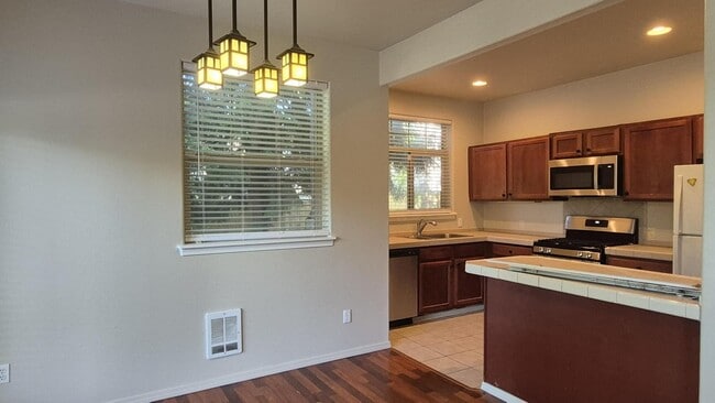 Photo - 1311 SW Edgefield Ave