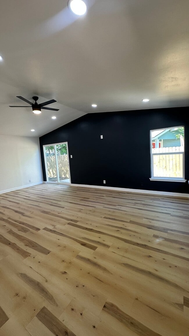 Photo - 6806 Arbor Springs Dr