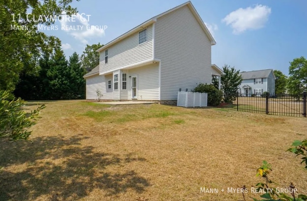 Photo - 11 Claymore Ct
