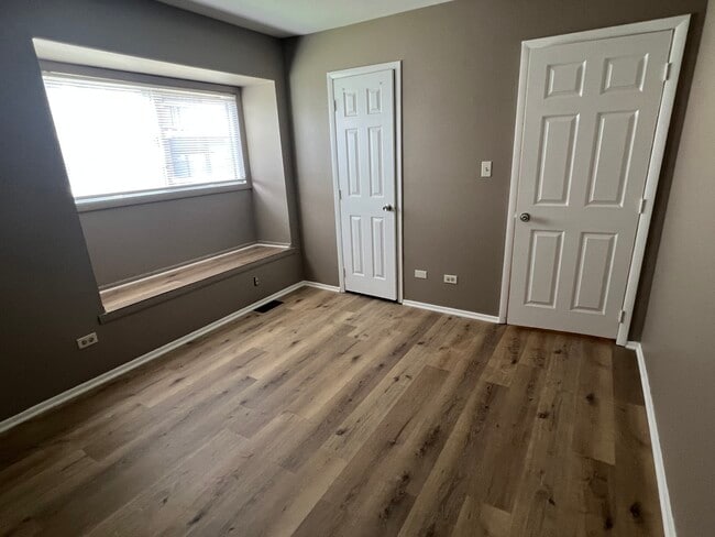 Photo - 2664 Woodview Ct