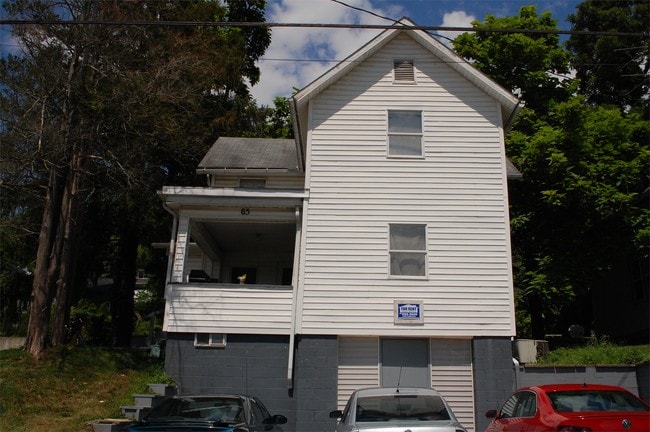 Building Photo - 65 Franklin Ave Rental