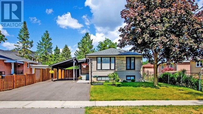 Photo - 211 Maple Ave