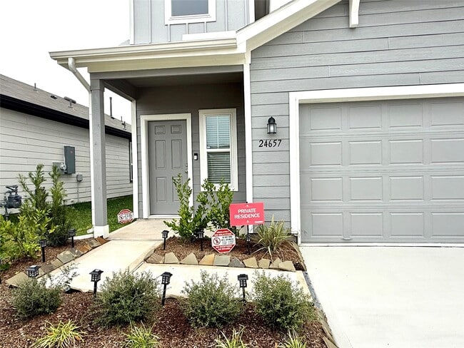 Photo - 24657 Monarch Forest Dr