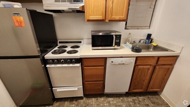 Building Photo - 111 Norway St Rental