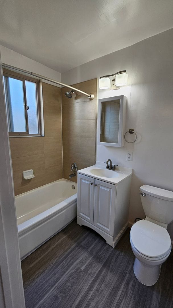 Redwood Terrace Apartments