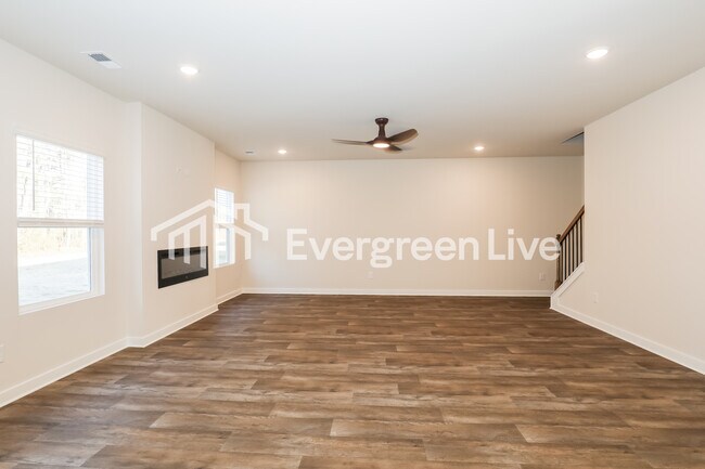 Photo - 1665 Fuma Leaf Wy