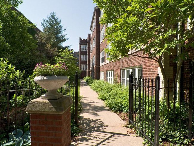 Photo - Birchwood Manor Apartments