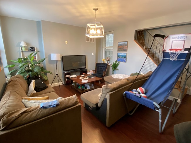 Photo - 910 Winter St