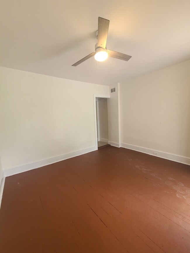 532 Walnut St