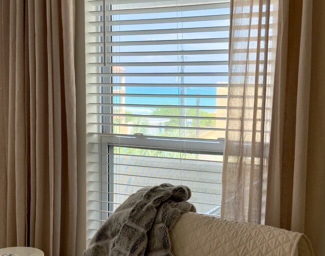 Photo - 6410 Padre Blvd