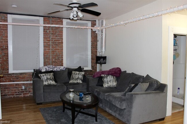 Photo - 4 br, 2 bath Condo - 447 Park Dr Apt 2B Unit Apt 2B