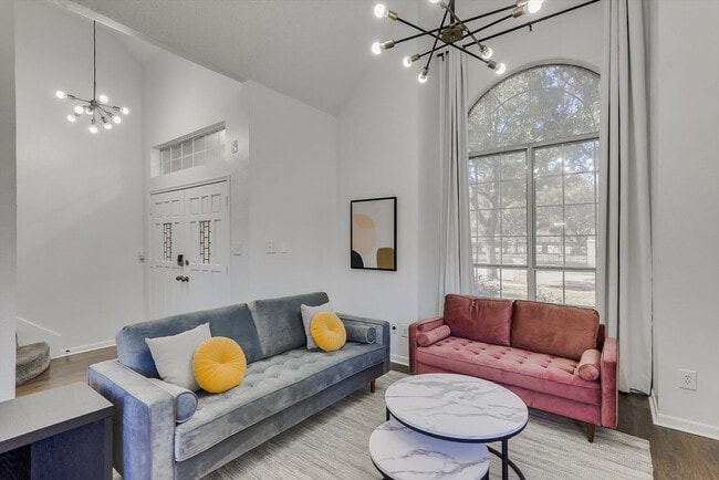 Photo - 4402 Goodwin Dr Unit ID1056422P