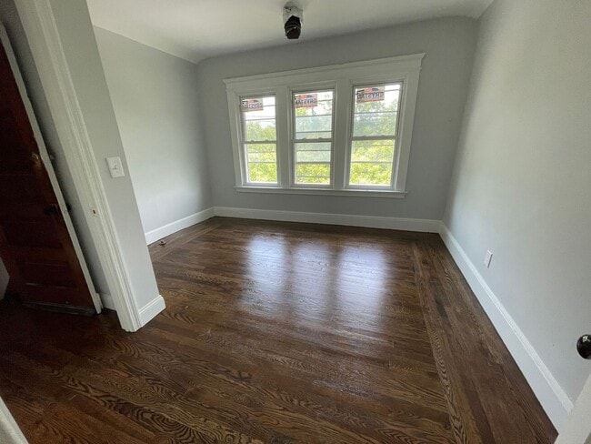 Photo - 83 Division St Unit 3