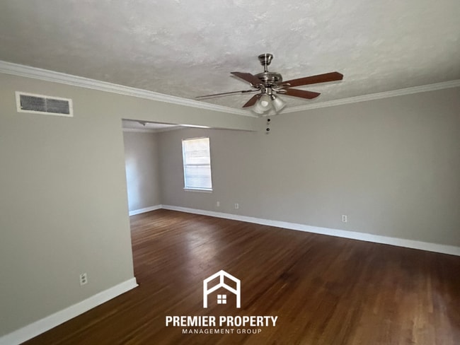 Photo - 1085 S.Perkins Rd