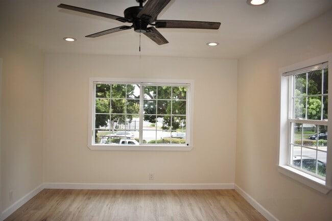 Photo - 13009 Venice Blvd Unit 13008 1/2 Venice Blvd.