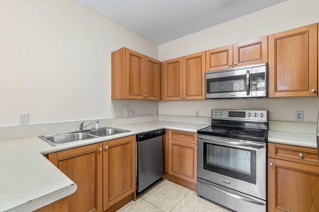 Photo - 809 Talia Cir