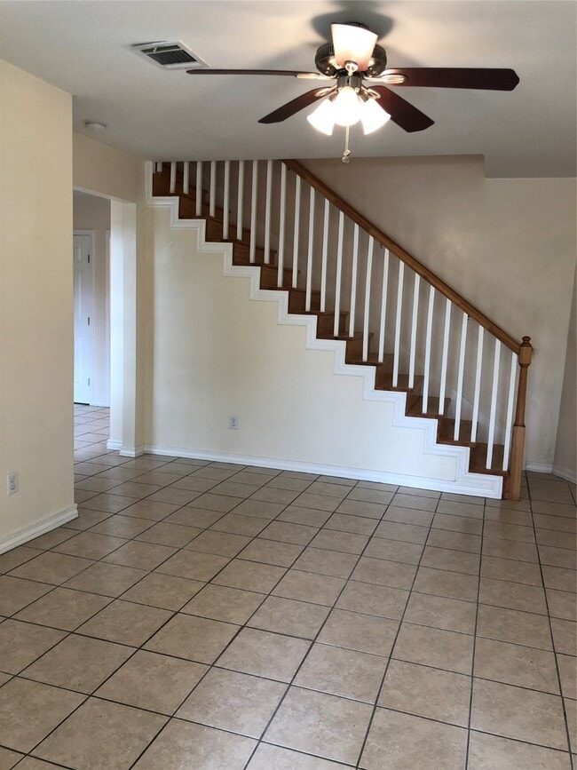 Photo - 4927 Leeland St