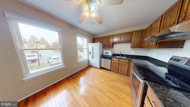 Photo - 2535 Vineyard Ln