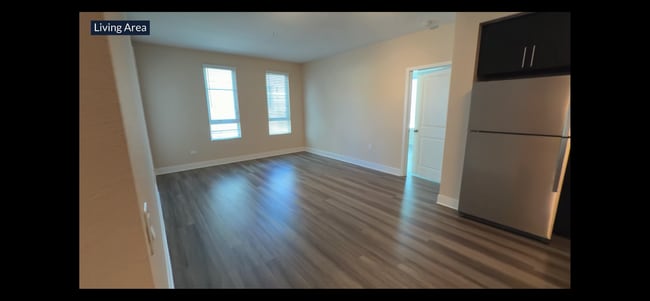Photo - 7421 Edinger Ave Unidad Apt 203