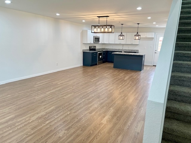 Living Room / Dinning - 5905 Grayson St