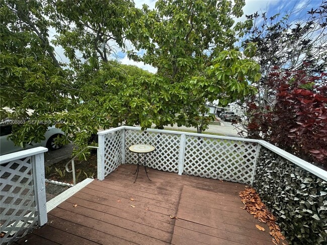 Building Photo - 3028 SW 50th St