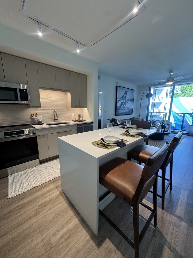 Photo - 55 NW 27th Ave Unit 811