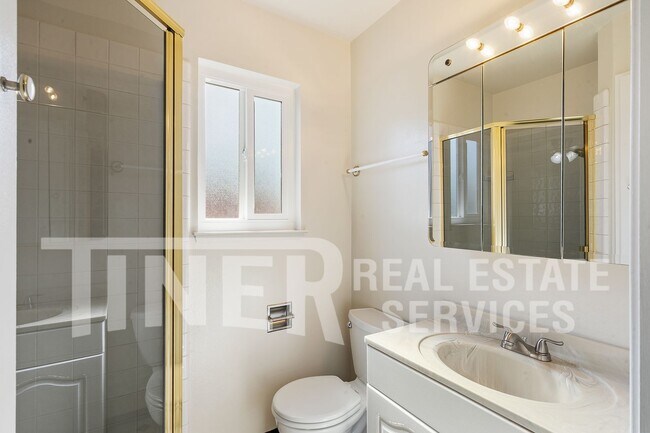 Photo - 2616 Luveta Way