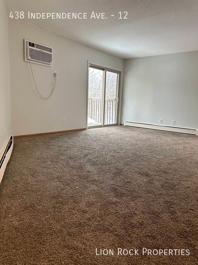 Photo - 438 Independence Ave N Unit 12