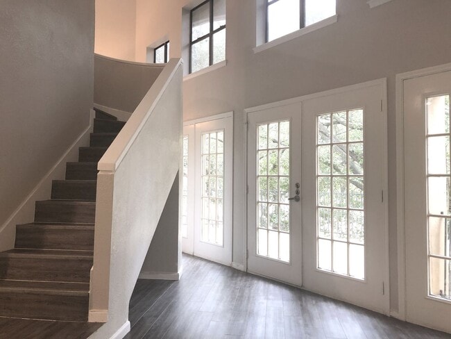 Photo - Bright & Spacious Townhome in Desirable Great Hills