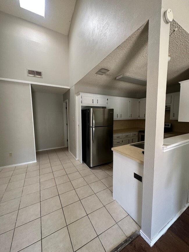 Photo - 5618 Brownfield Dr