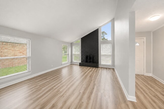 Photo - 17734 Seven Pines Dr