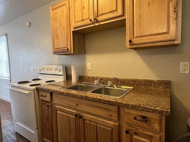 Photo - Studio Apartment for Lease June 1st Unit 2